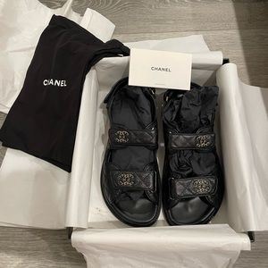 Chanel leather dad sandal 39